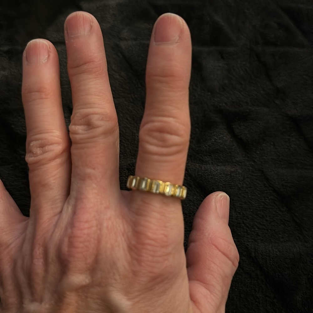 Sz 8 vintage ring
